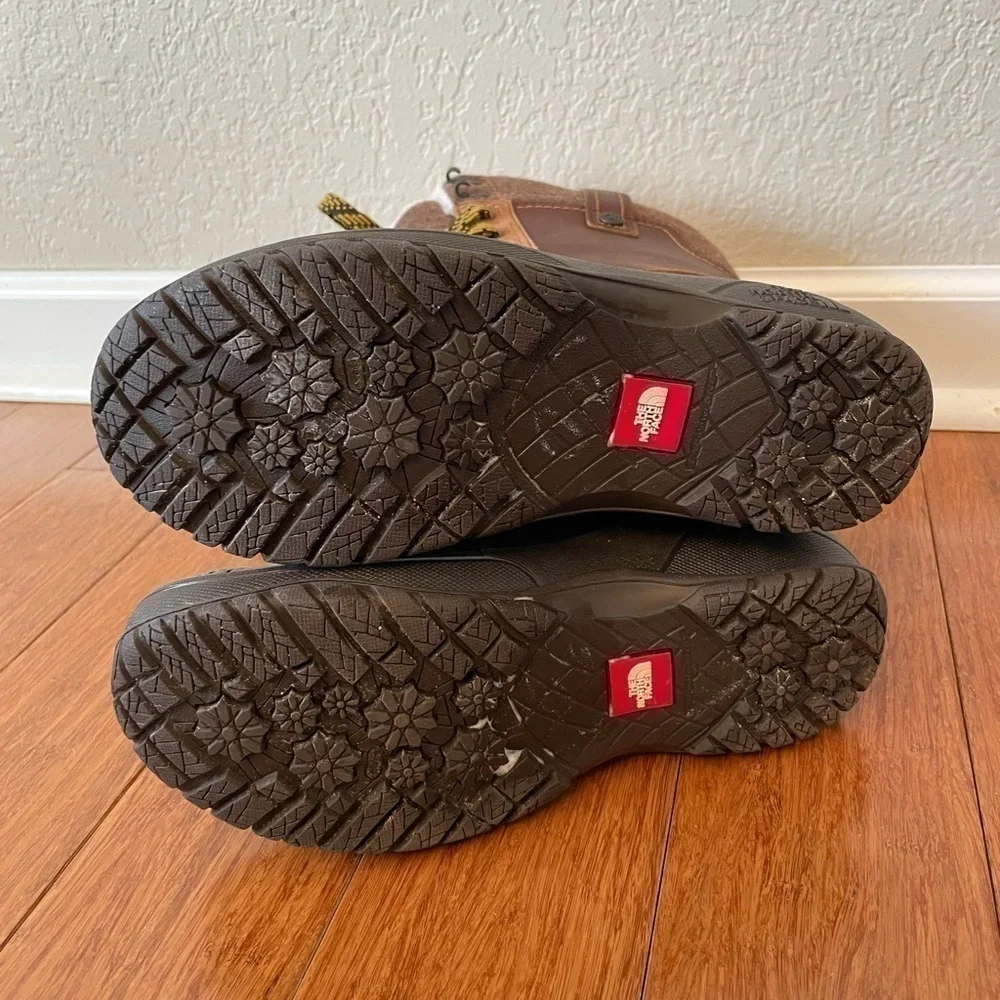The North Face Brown & Gray Insulated Winter Rain Boots size 7